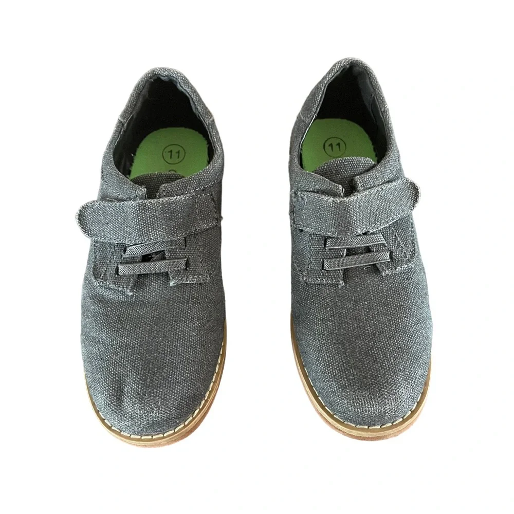 Cat & Jack Boys Gray Canvas Casual Dress Shoes Size 11 - Picture 2 of 7